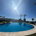 Casa Georgina - Cozy 2 Bed 2 Bath Groundfloor Sitio de Calahonda